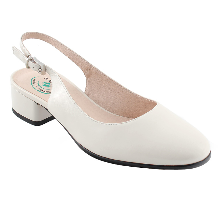 CC/5624607 WHITE foto